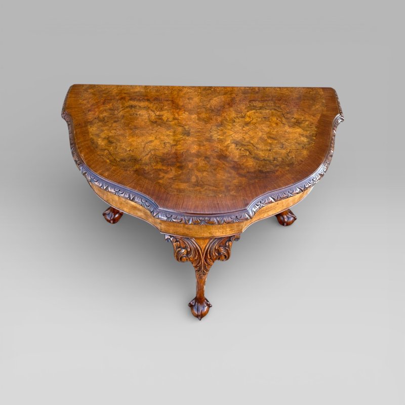 20th Century Queen Anne Style Walnut Side Table by Maple & Co Wall Table - Image 4